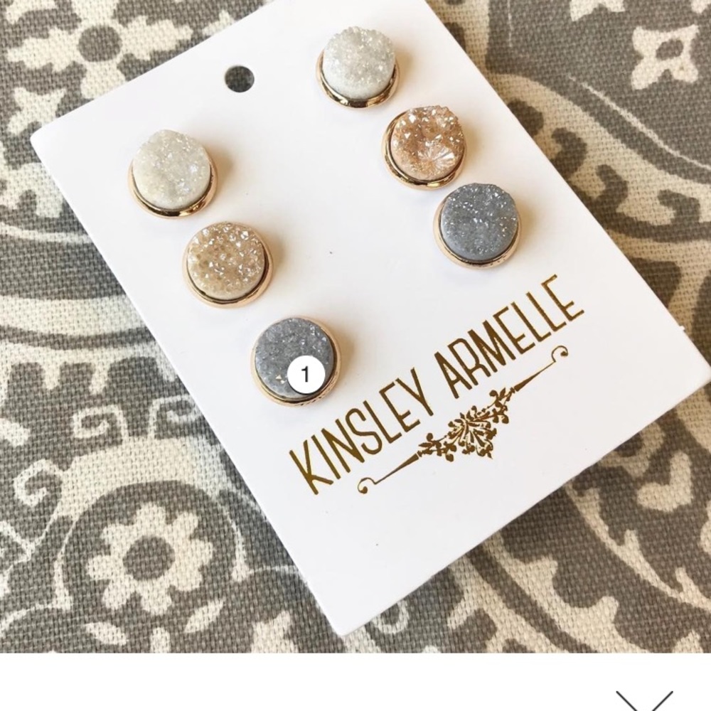 Kinsley Armelle quartz stone earrings (3 sets)